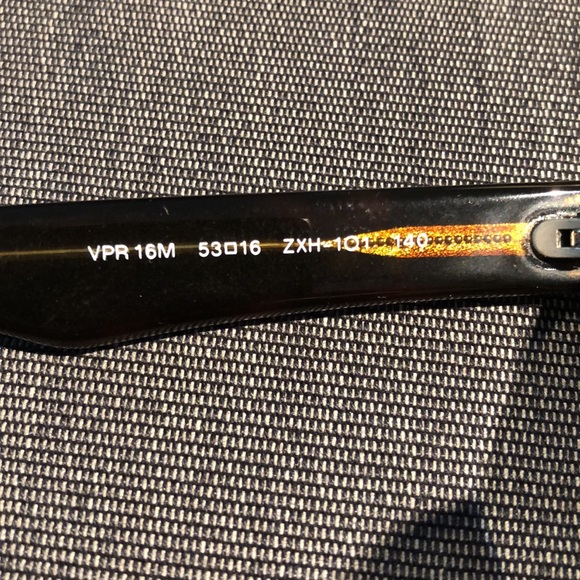 Prada eyeglass frames. 53 x 16 x 140 - Picture 5 of 7